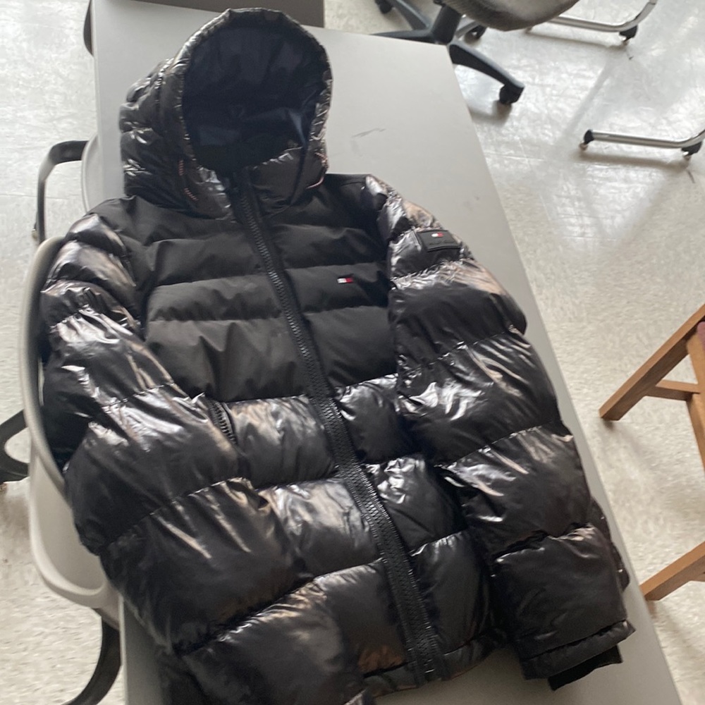 Brand new Tommy Hilfiger puffer coat